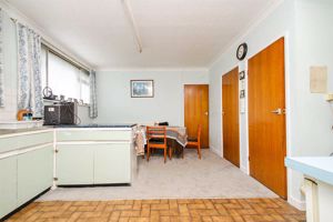 Photo 17- click for photo gallery